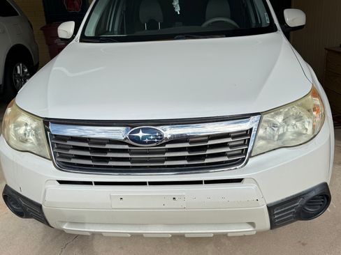 Used 2010 Subaru Forester 2.5X Premium image 5