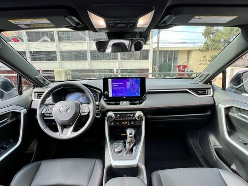 Used 2024 Toyota RAV4 XSE image 6