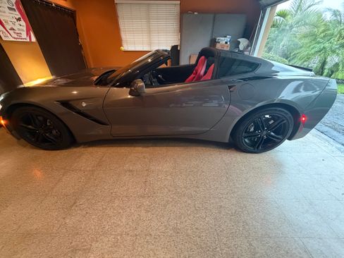 Used 2016 Chevrolet Corvette Stingray Coupe image 4