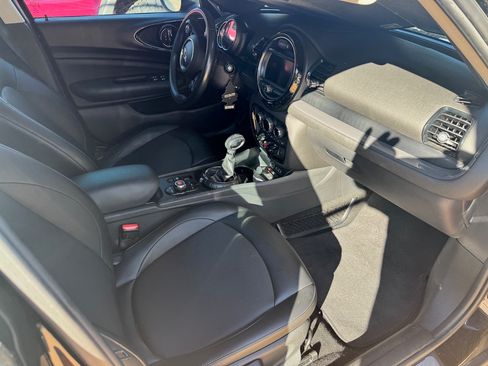 Used 2016 MINI Cooper Clubman image 12