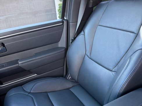 Used 2025 Toyota Tundra Platinum image 13