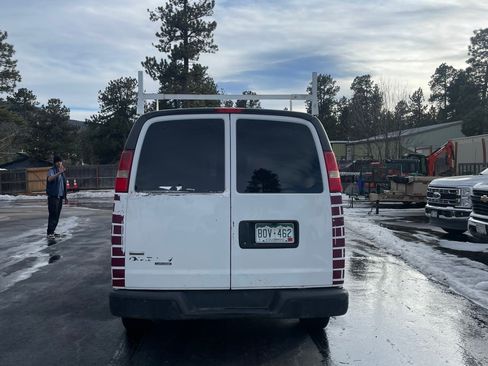 Used 2011 Chevrolet Express 1500 AWD w/ Power Package image 6