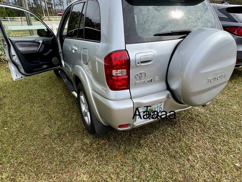 Used 2005 Toyota RAV4 4WD image 24