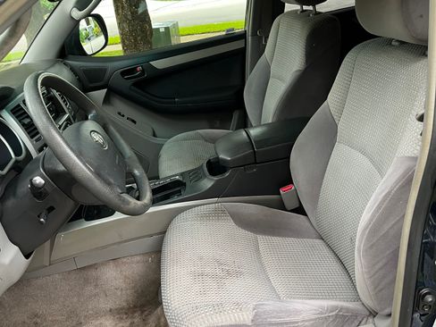 Used 2005 Toyota 4Runner Sport image 6