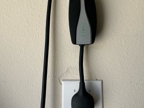 Used 2018 Tesla Model 3 Long Range image 28