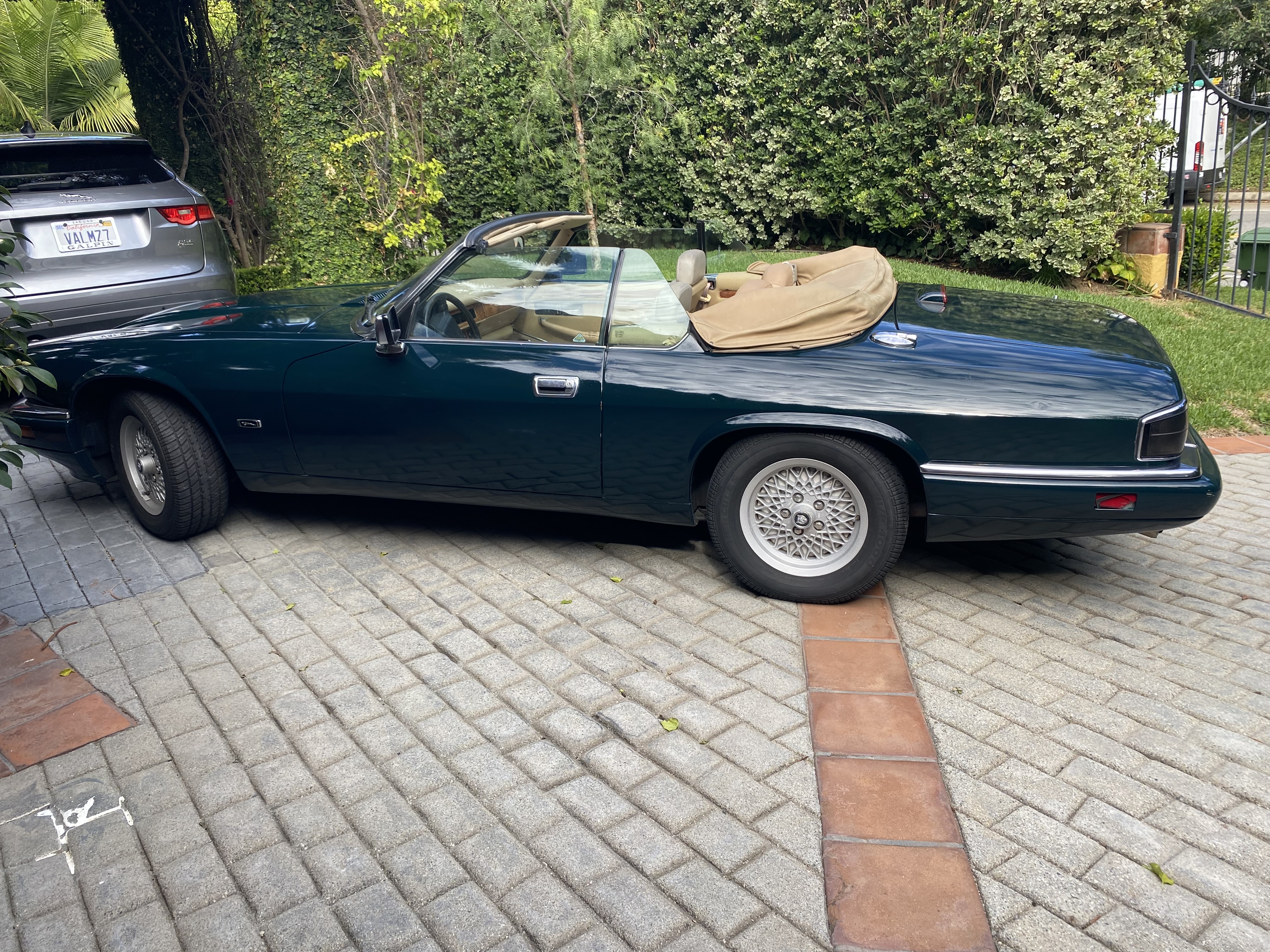 Used 1994 Jaguar XJS 4.0 Convertible RWD image 1