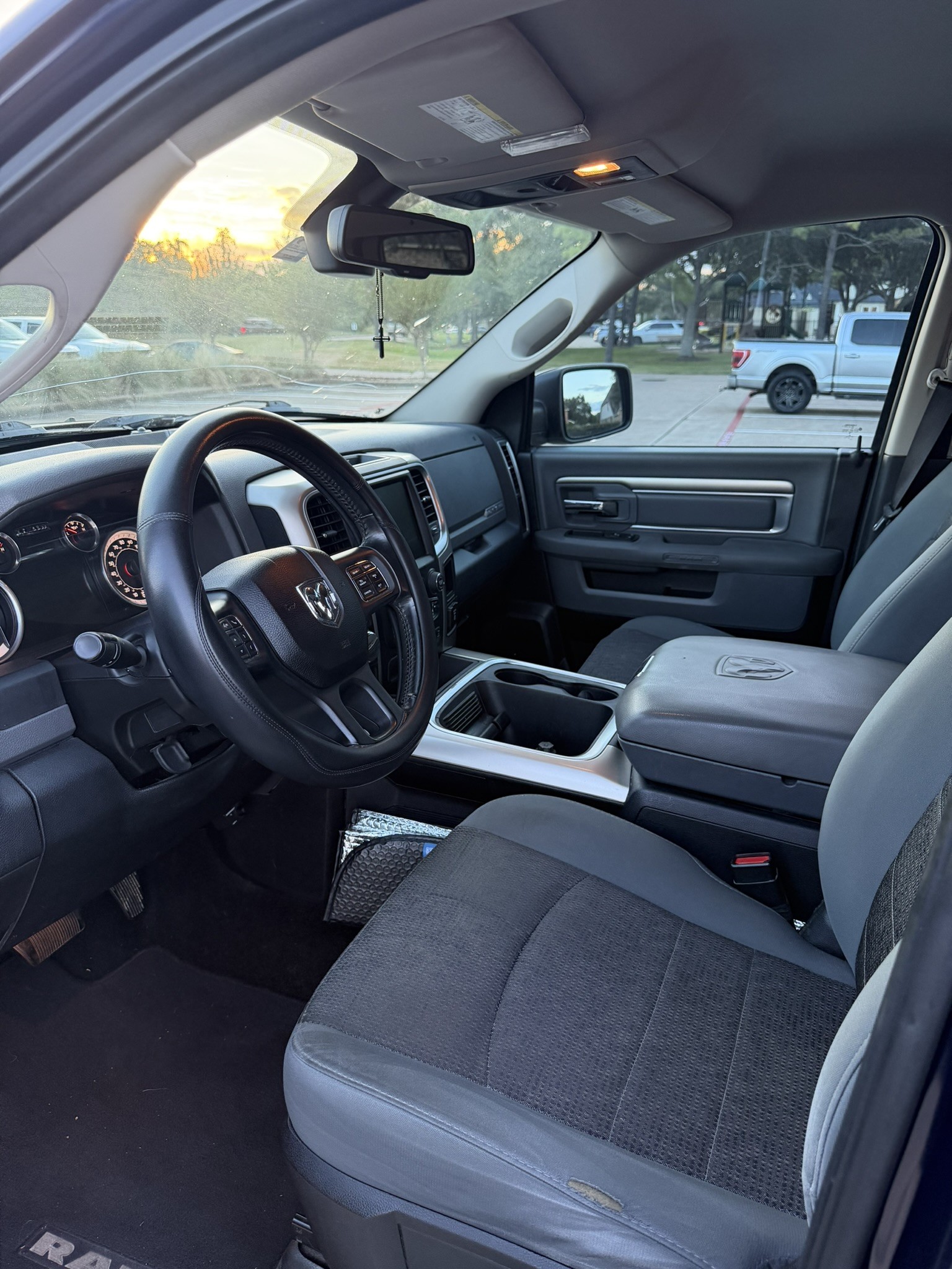 Used 2016 RAM 1500 Lone Star RWD image 15