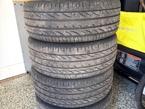 Used 2006 Volkswagen GTI 2.0T 2-Door image 20