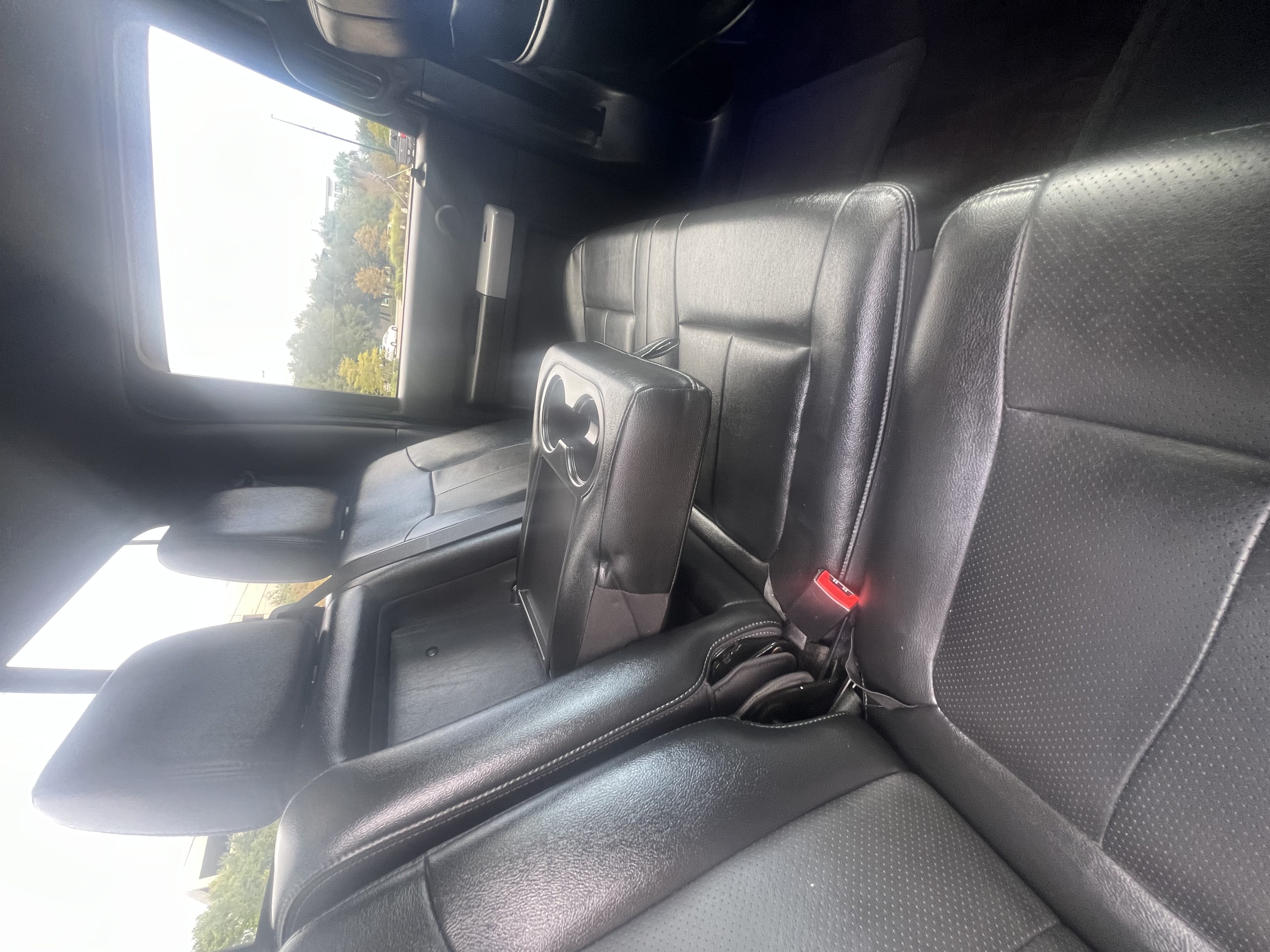 Used 2015 Ford F250 Lariat w/ Lariat Ultimate Package AWD/4WD image 6
