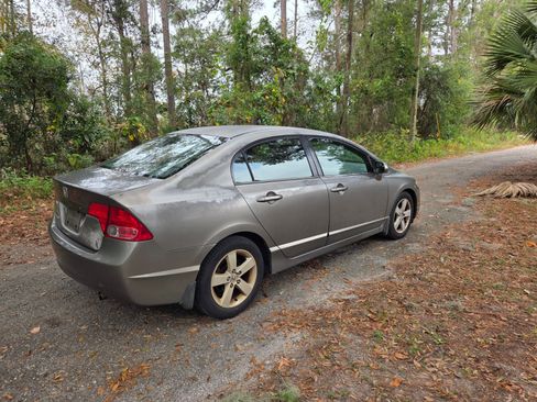Used 2006 Honda Civic EX image 2