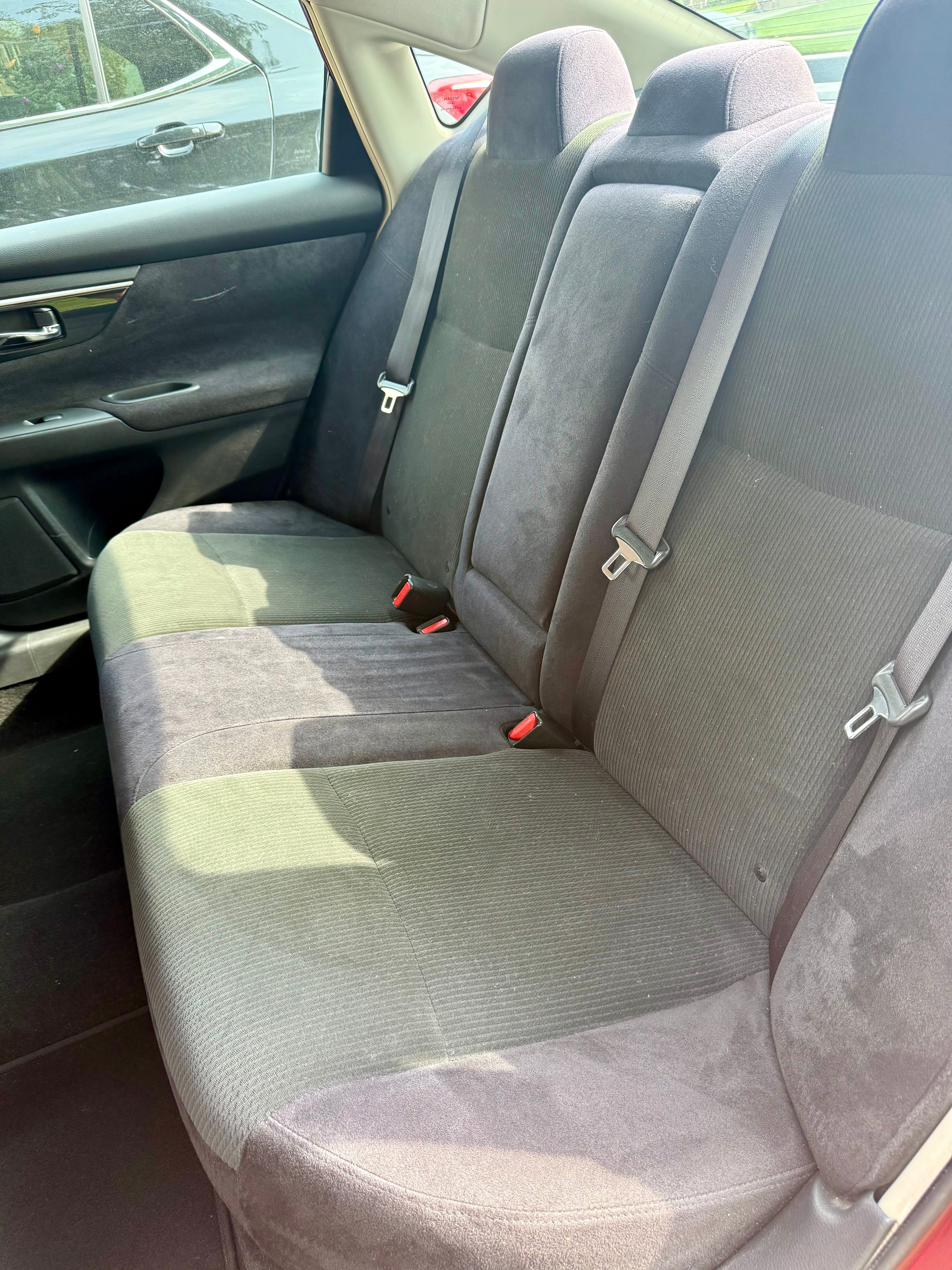 Used 2013 Nissan Altima 2.5 SV w/ 2.5SV Convenience Pkg FWD image 19