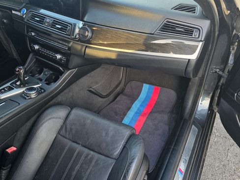 Used 2014 BMW M5 image 14