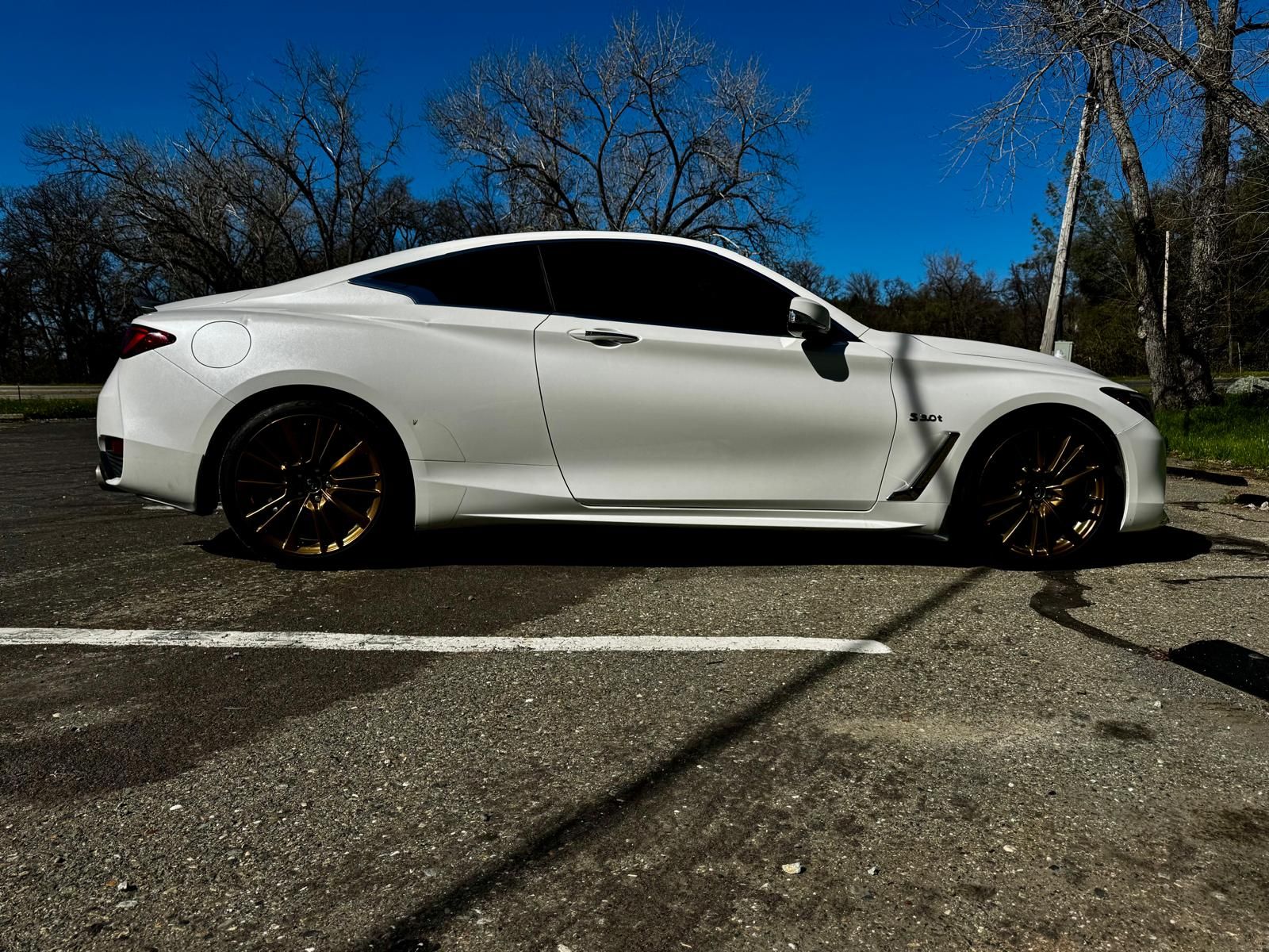 Used 2017 INFINITI Q60 Red Sport 400 RWD image 5