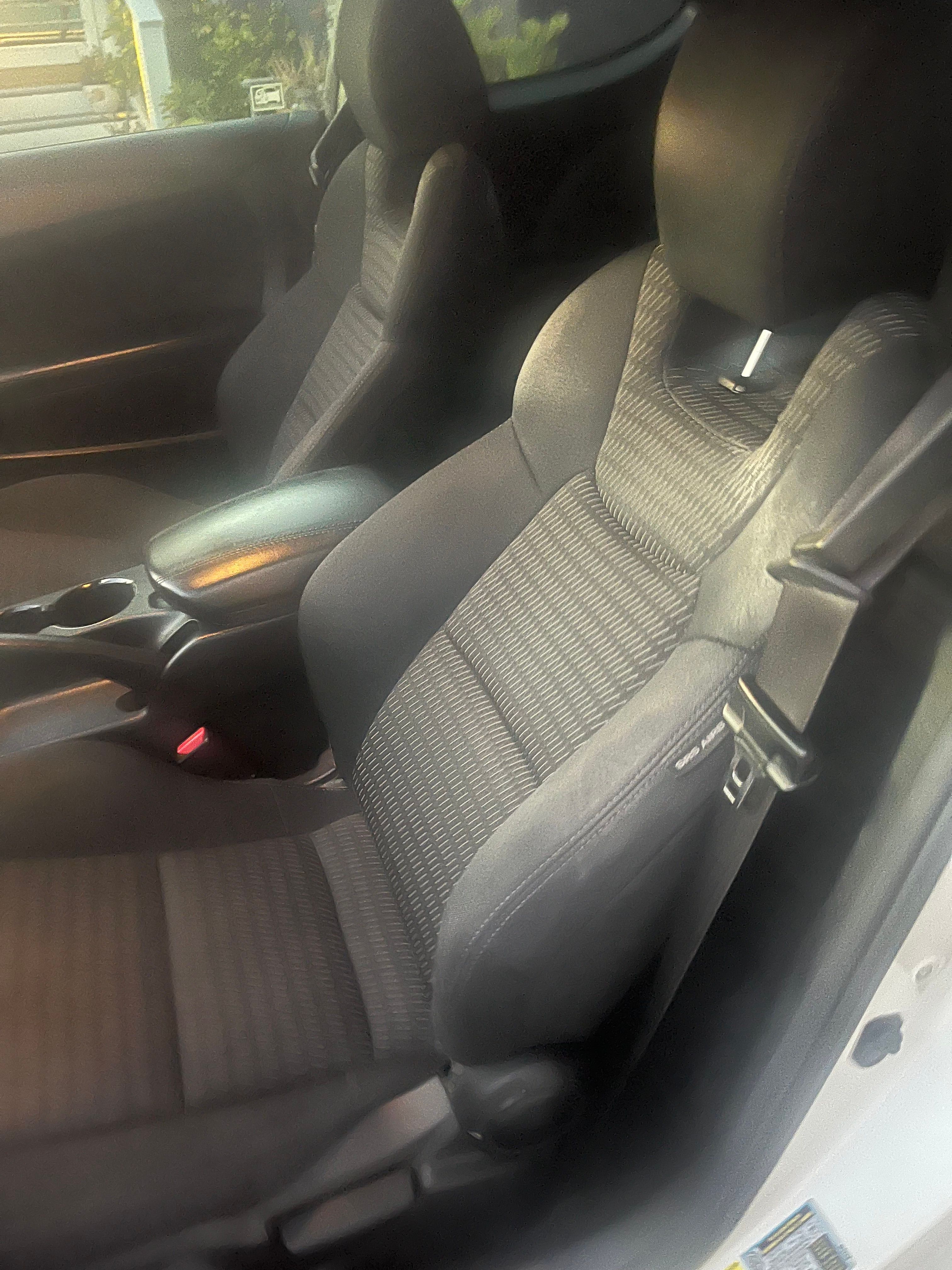 Used 2013 Hyundai Genesis 2.0T RWD image 10