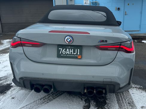 Used 2023 BMW M4 xDrive Competition w/ Executive Package image 5