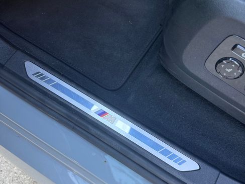 Used 2026 BMW X5 sDrive40i w/ M Sport Package RWD image 11