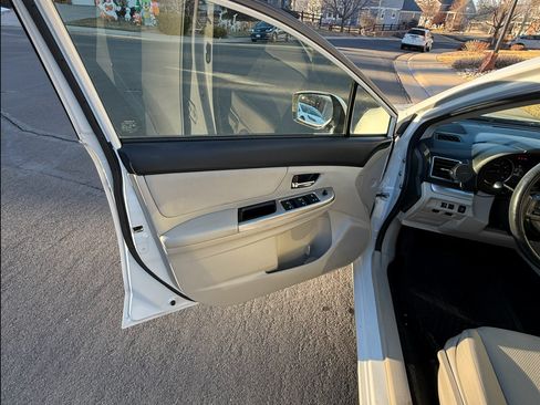 Used 2016 Subaru Impreza 2.0i Premium image 14