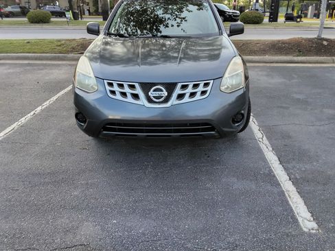 Used 2015 Nissan Rogue S w/ Convenience Package image 2