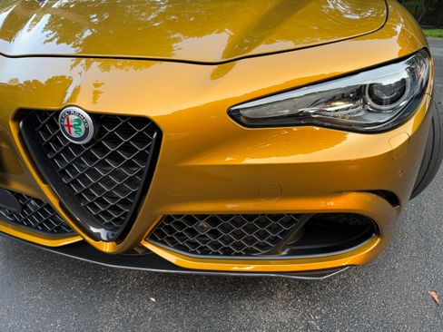 Used 2022 Alfa Romeo Giulia Quadrifoglio w/ Active Assist Plus Package RWD image 16