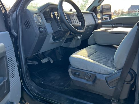 Used 2016 Ford F250 XLT w/ XLT Interior Package image 10