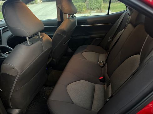 Used 2023 Toyota Camry LE w/ Convenience Package FWD image 4