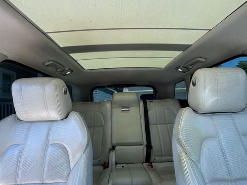 Used 2015 Land Rover Range Rover Sport HSE AWD/4WD image 13