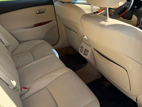 Used 2010 Lexus ES 350 FWD image 8