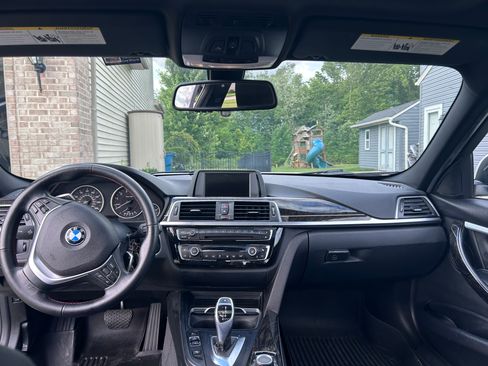Used 2016 BMW 328i Sedan RWD image 11