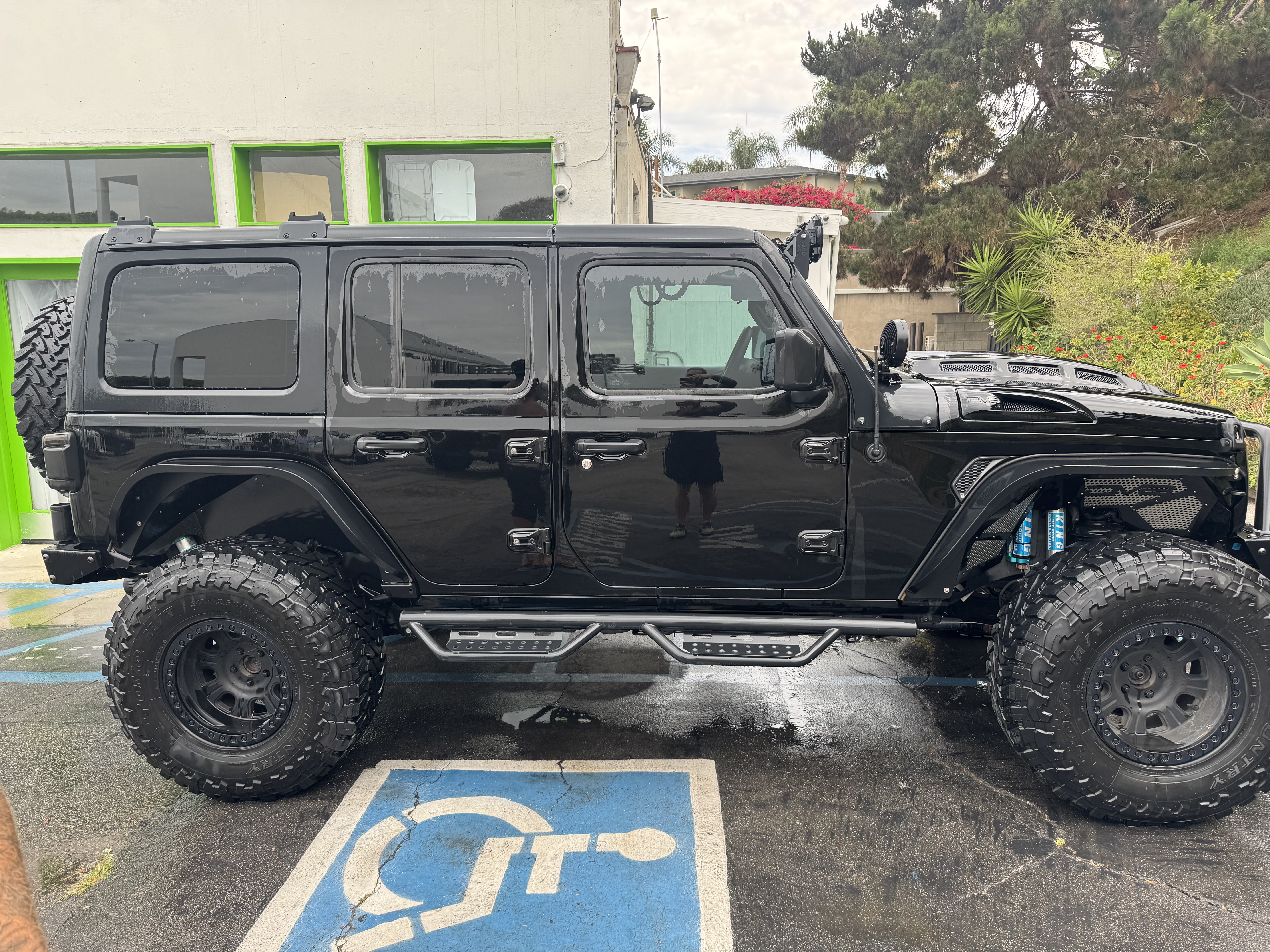 Used 2018 Jeep Wrangler Unlimited Sport S AWD/4WD image 8
