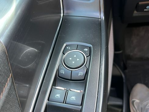 Used 2023 Ford F150 Raptor image 20