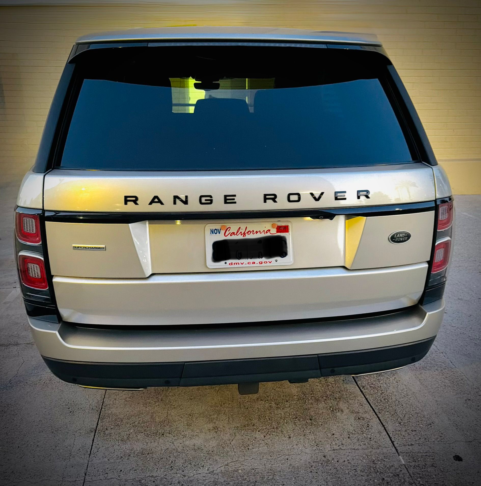 Used 2019 Land Rover Range Rover Supercharged AWD/4WD image 5