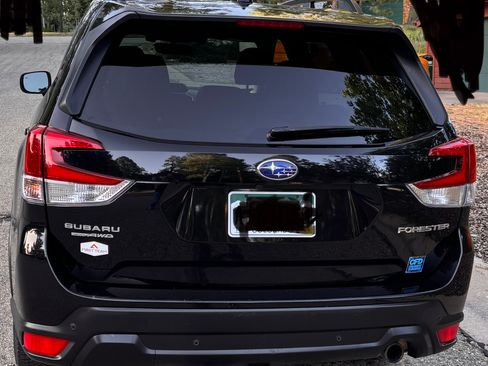 Used 2020 Subaru Forester Limited AWD/4WD image 2
