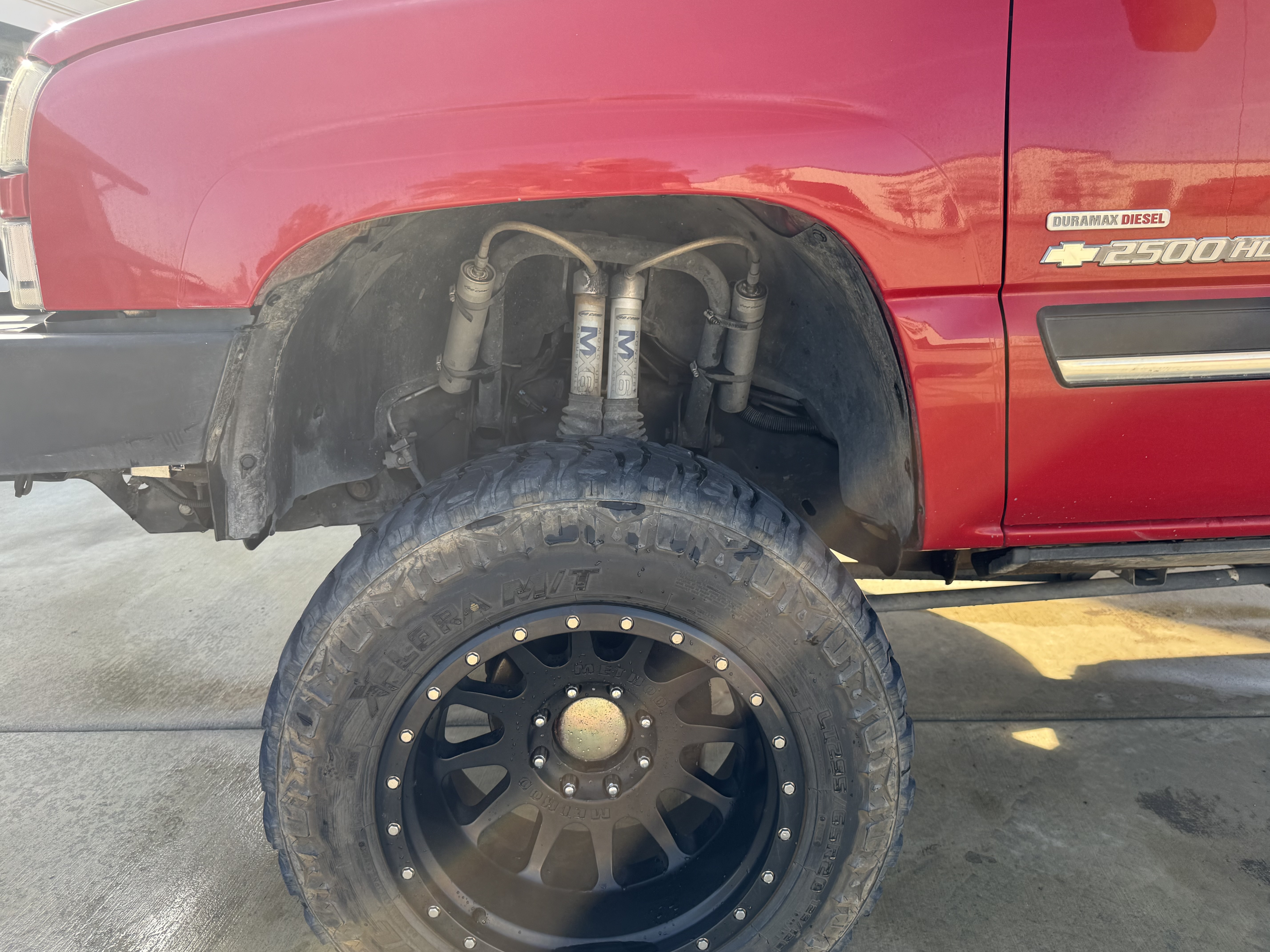 Used 2005 Chevrolet Silverado 2500 LT w/ Heavy-Duty Power Package AWD/4WD image 10