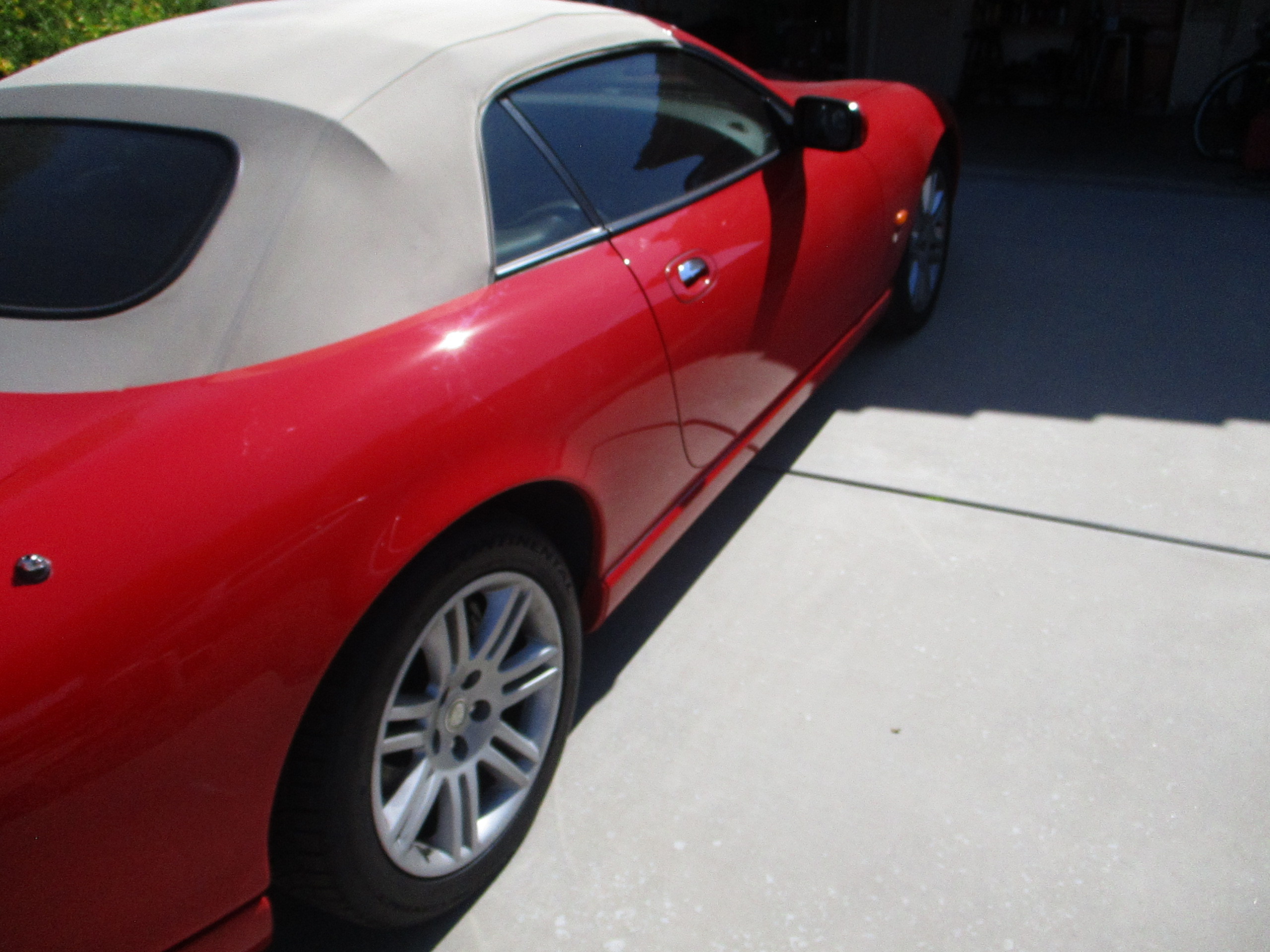 Used 2005 Jaguar XK8 Convertible RWD image 11