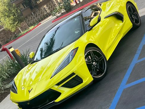 Used 2021 Chevrolet Corvette Stingray Convertible 2D w/ Z51 Performance Package image 15