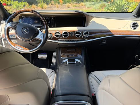 Used 2015 Mercedes-Benz S 550 Sedan image 11