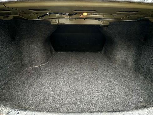 Used 2016 Nissan Versa S image 13