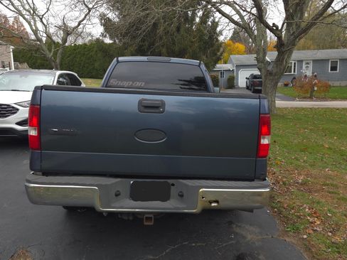 Used 2006 Ford F150 XLT image 13