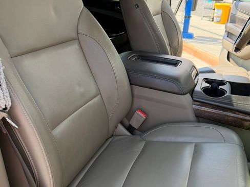 Used 2017 Chevrolet Tahoe LT AWD/4WD image 8