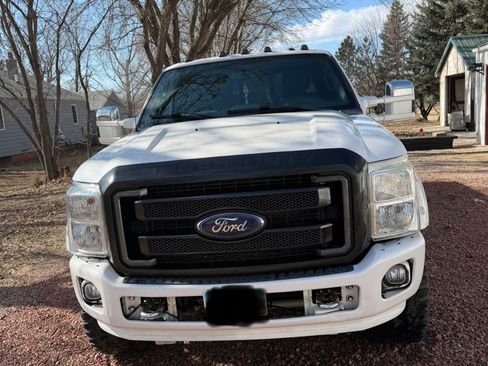 Used 2016 Ford F350 Platinum w/ FX4 Off-Road Package AWD/4WD image 2