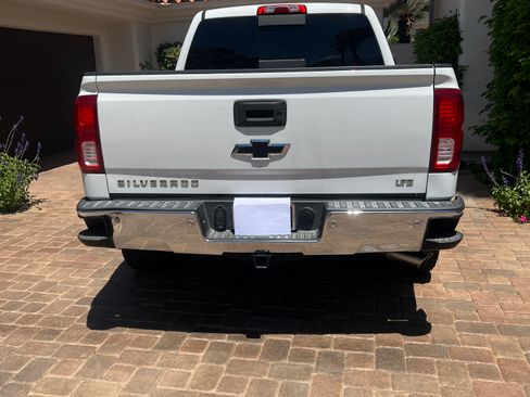Used 2016 Chevrolet Silverado 1500 LTZ w/ LTZ Plus Package AWD/4WD image 6