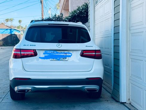 Used 2019 Mercedes-Benz GLC 300 4MATIC image 13