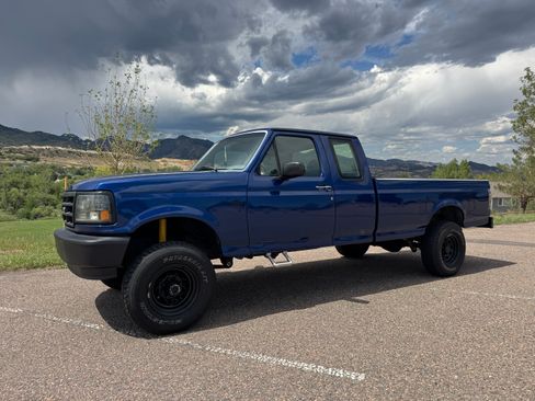 Used 1997 Ford F250 4x4 SuperCab Heavy Duty image 1