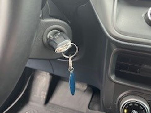 Used 2023 Ford Maverick XLT w/ XLT Luxury Package image 6