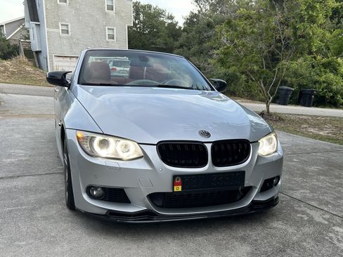 Used 2013 BMW 335is Convertible RWD image 4