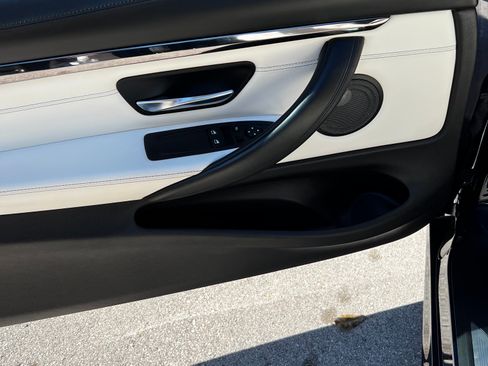 Used 2016 BMW M4 Coupe image 16