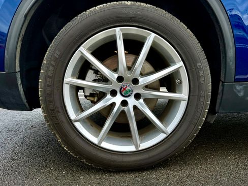 Used 2018 Alfa Romeo Stelvio Ti AWD/4WD image 15