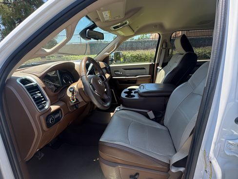 Used 2020 RAM 2500 Laramie AWD/4WD image 5