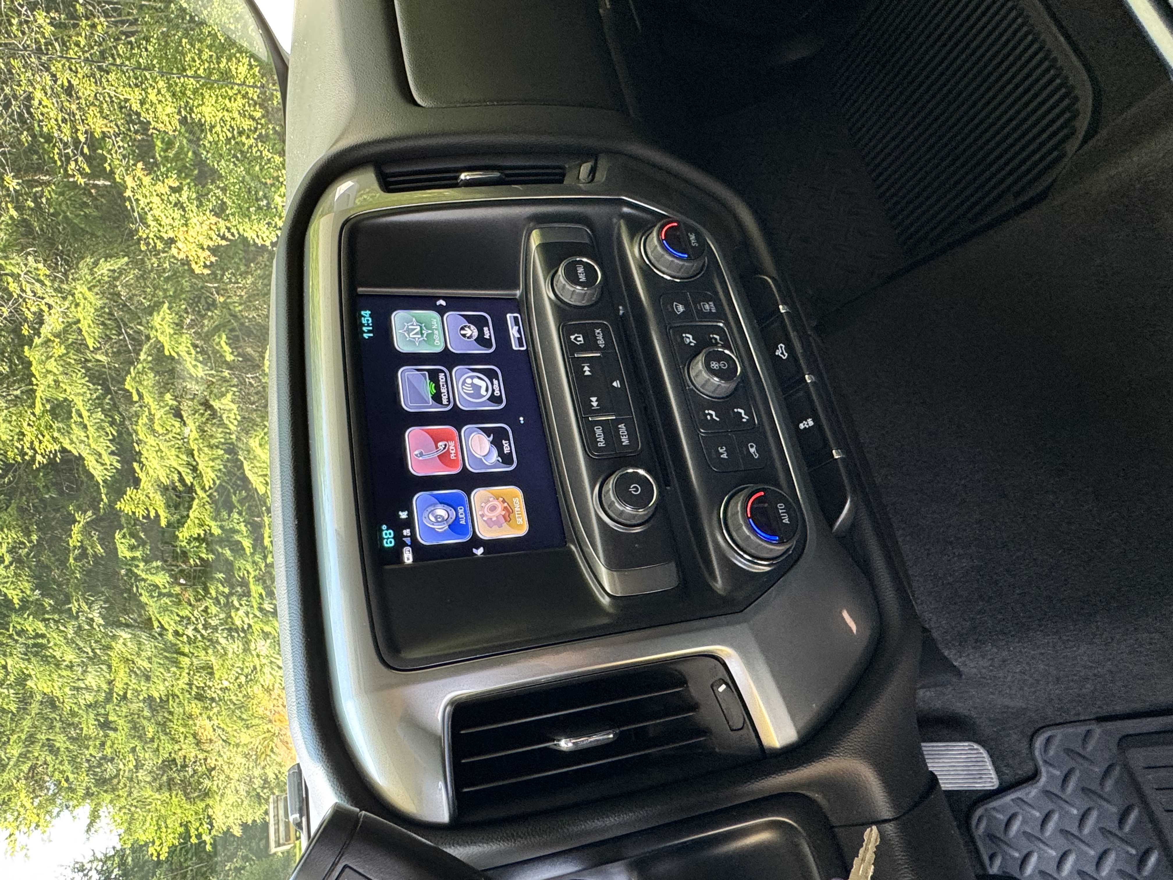 Used 2017 Chevrolet Silverado 1500 LT w/ All Star Edition AWD/4WD image 10