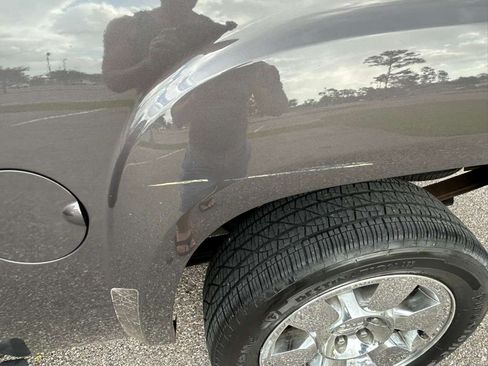 Used 2010 GMC Sierra 1500 SLE w/ Regional Value Package image 17